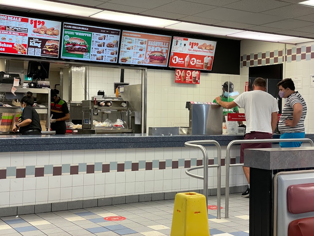 Burger King | 1001 Wellington Rd, London, ON N6E 1W4, Canada | Phone: (519) 685-9620
