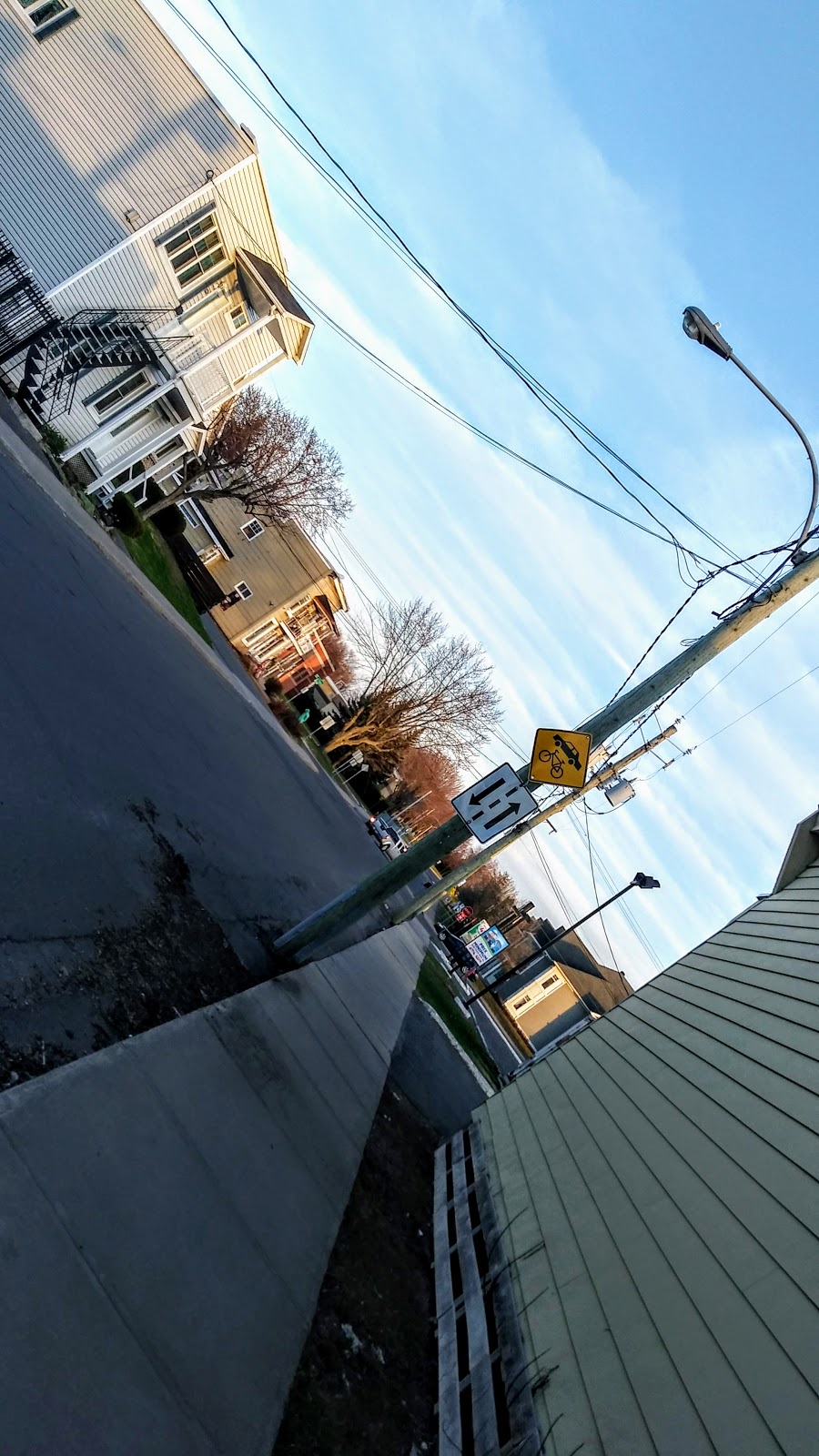 HARNOIS | 145 Rue Victoria, Sorel-Tracy, QC J3P 4C9, Canada | Phone: (450) 743-5155