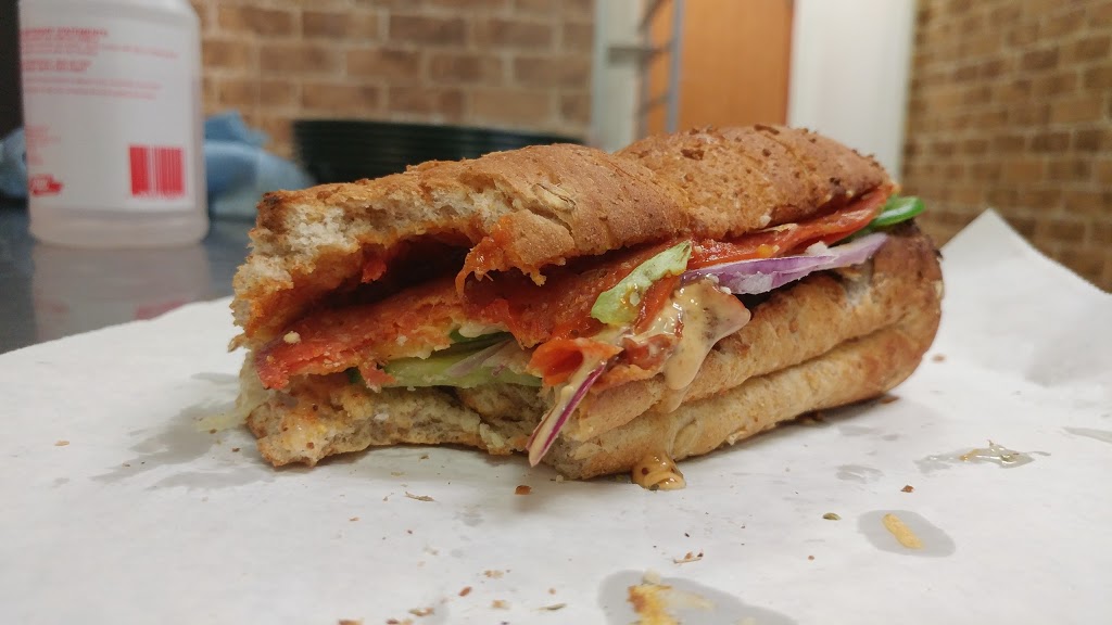 Subway | 326 Boulevard Sir-Wilfrid-Laurier, Mont-Saint-Hilaire, QC J3H 2X2, Canada | Phone: (450) 464-0997