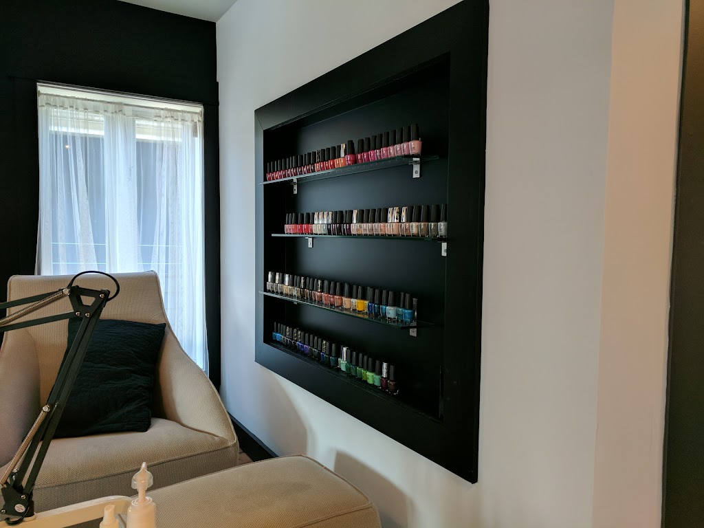 Institut Derma Jouvence Inc | 1286 Rue de St Jovite, Mont-Tremblant, QC J8E 3J9, Canada | Phone: (819) 429-6611