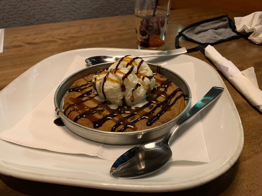 Boston Pizza | 1899 Brock Rd, Pickering, ON L1V 4H7, Canada | Phone: (905) 427-3529