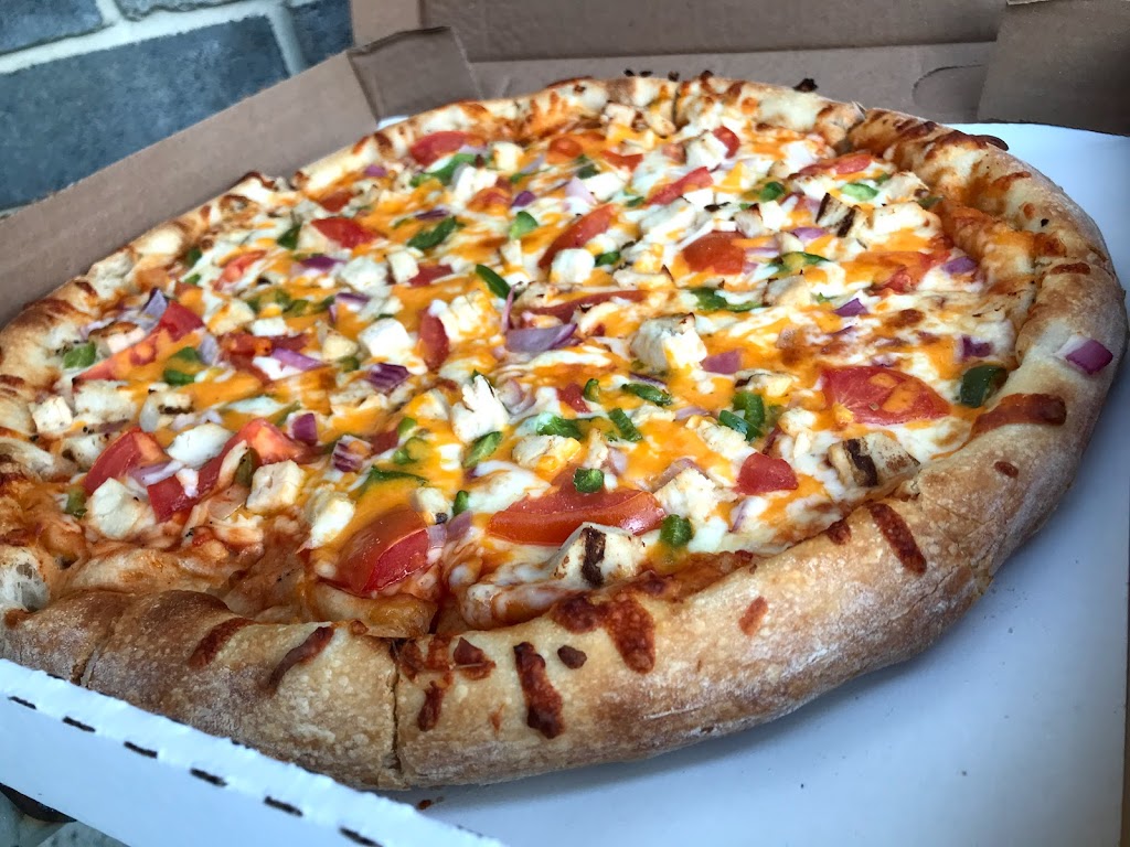 Pizza Tonite | 400 Queen St, Chatham, ON N7M 2H9, Canada | Phone: (519) 358-7500