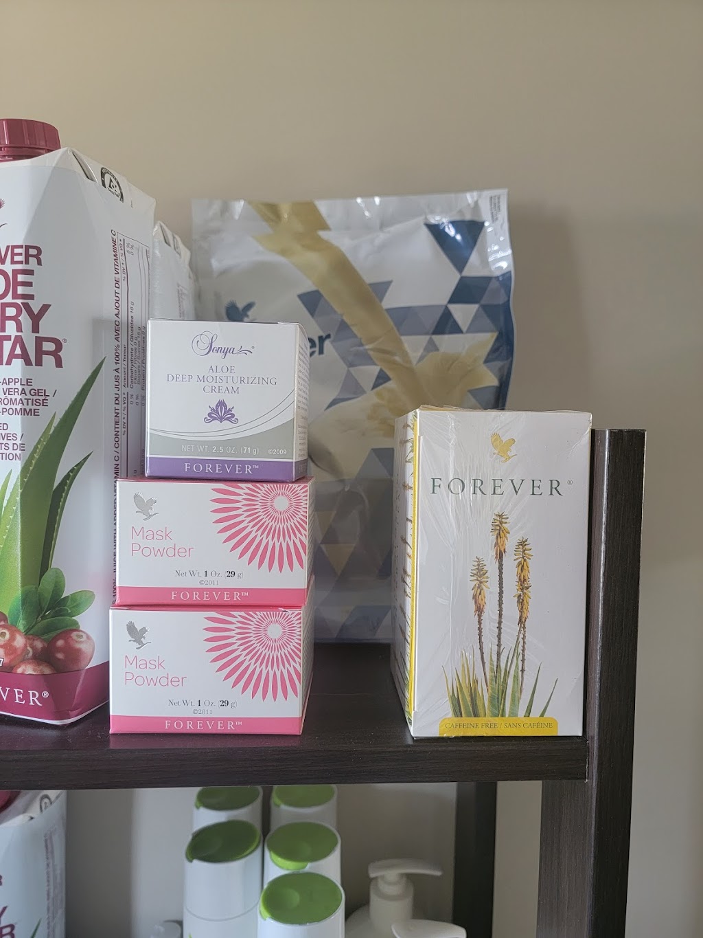 Forever Aloe Vera Products | store | 20720 99 Ave NW, Edmonton, AB T5T 7G3, Canada | 5879377991 OR +1 587-937-7991