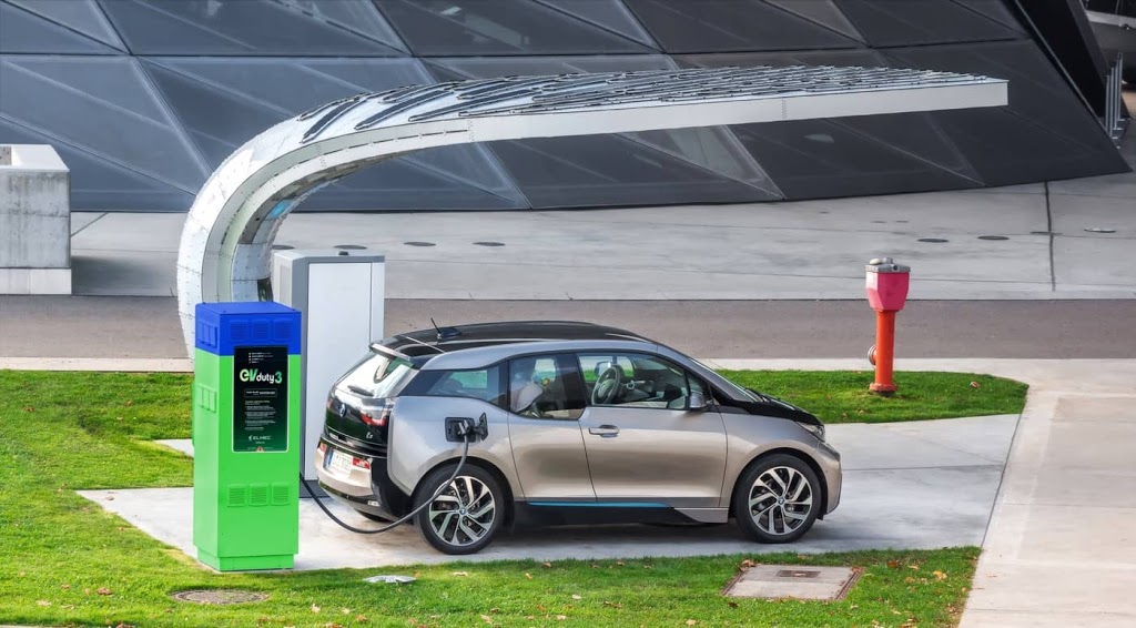 Canuck Charging Stations | 1645 Bonhill Rd Unit 14, Mississauga, ON L5T 1R3, Canada | Phone: (800) 522-6825