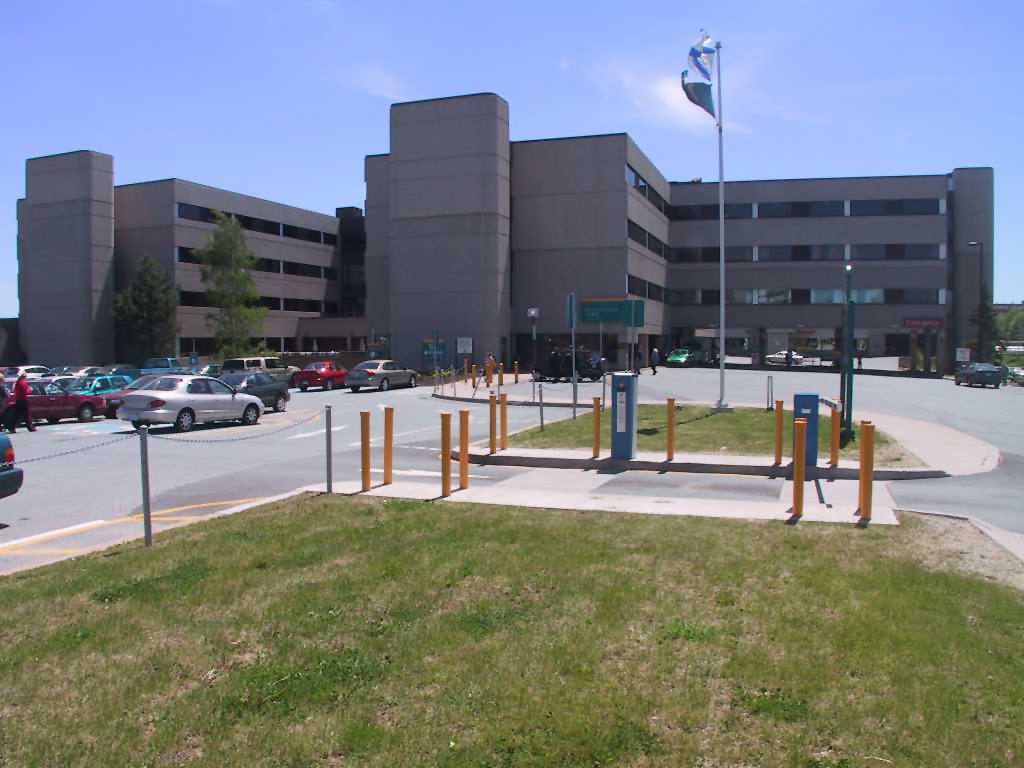 Dartmouth General Hospital | 325 Pleasant St, Dartmouth, NS B2Y 4G8, Canada | Phone: (902) 465-8300