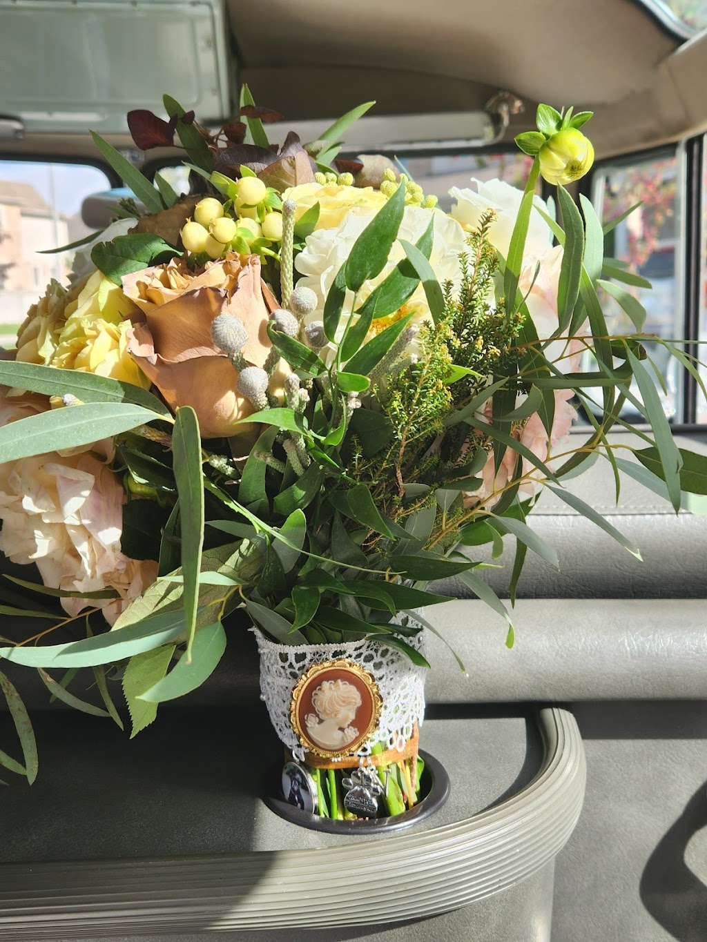 The Bloom Room Floral Company | 7767 Wellington Rd 124, Guelph, ON N1H 6H7, Canada | Phone: (519) 546-4548