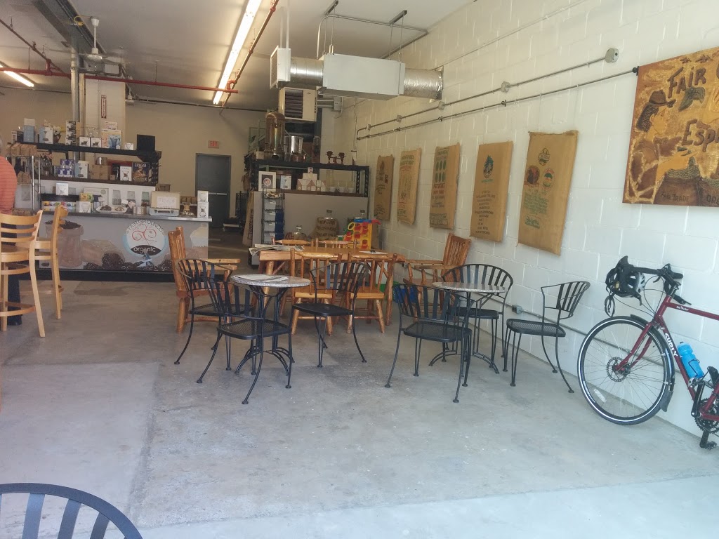 Fair Grounds Organic Café & Roastery | 1106 Ogden Ave, Mississauga, ON L5E 1K3, Canada | Phone: (905) 990-6100