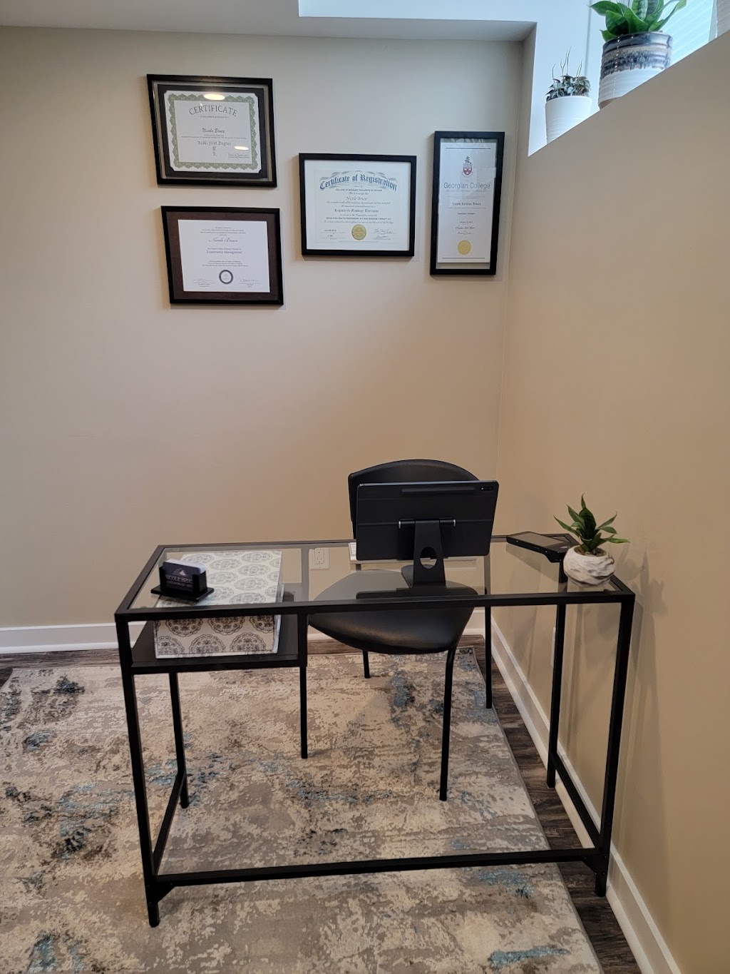 Collingwood RMT | 40 Greaves Ave, Collingwood, ON L9Y 0Z5, Canada | Phone: (705) 607-9977