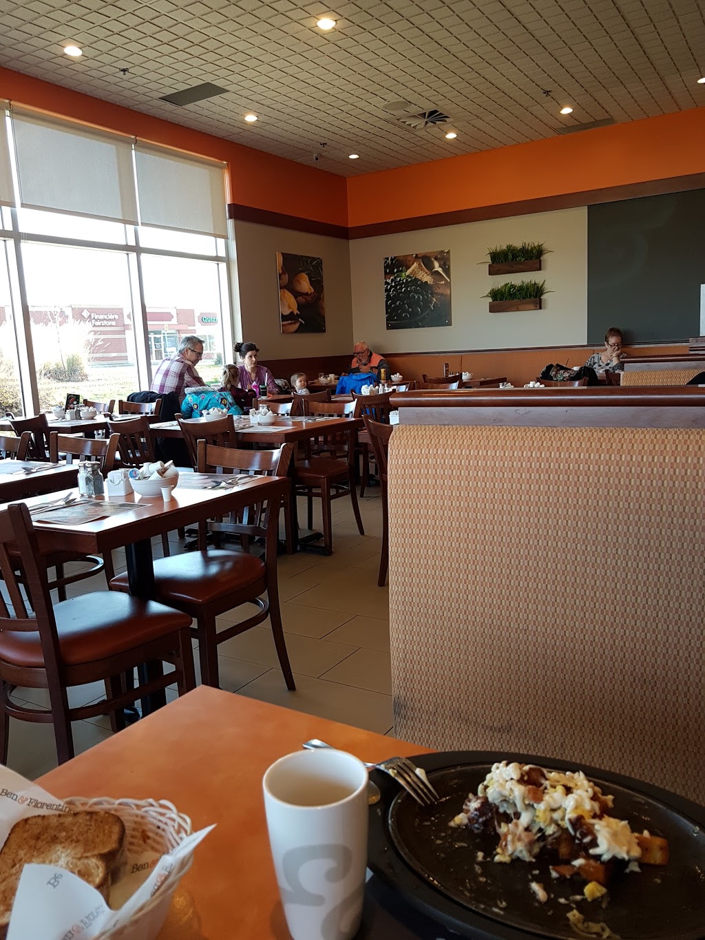 Ben & Florentine | 3321 Rue du Carrefour Local 120, Québec, QC G1C 7E1, Canada | Phone: (418) 661-6222