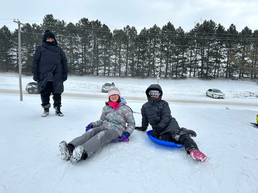Eric Eastwood Neighbourhood Park | 835 Eastwood Dr, Port Elgin, ON N0H 2C4, Canada | Phone: (800) 387-3456