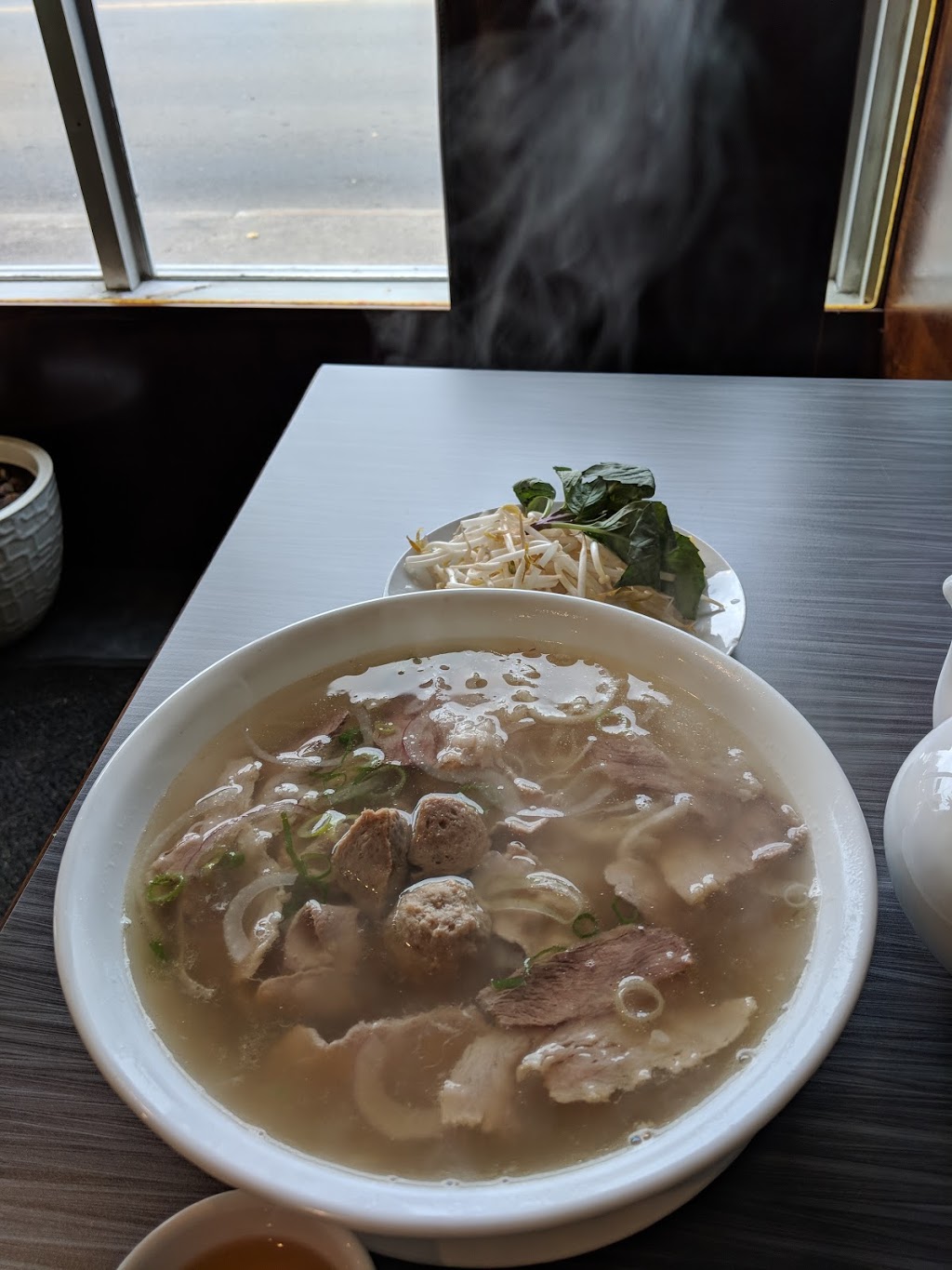 T & D Vietnamese Noodle House | 8405 118 Ave NW, Edmonton, AB T5B 0S5, Canada | Phone: (780) 477-0022