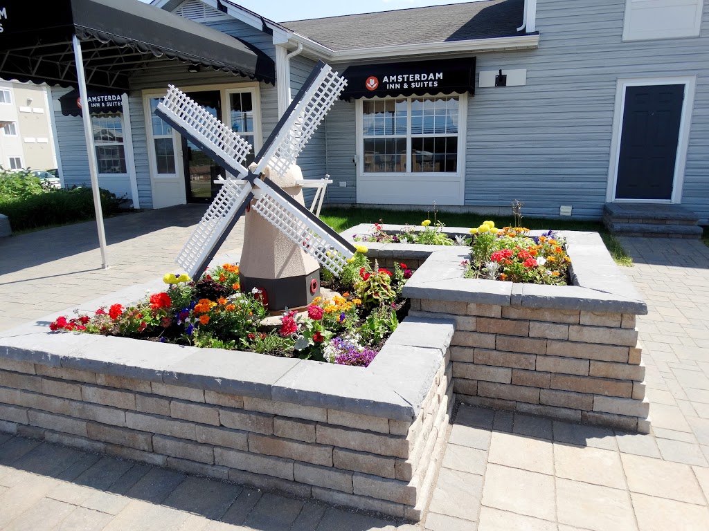 Amsterdam Inn & Suites | 2550 Mountain Rd, Moncton, NB E1G 1B4, Canada | Phone: (506) 383-5050