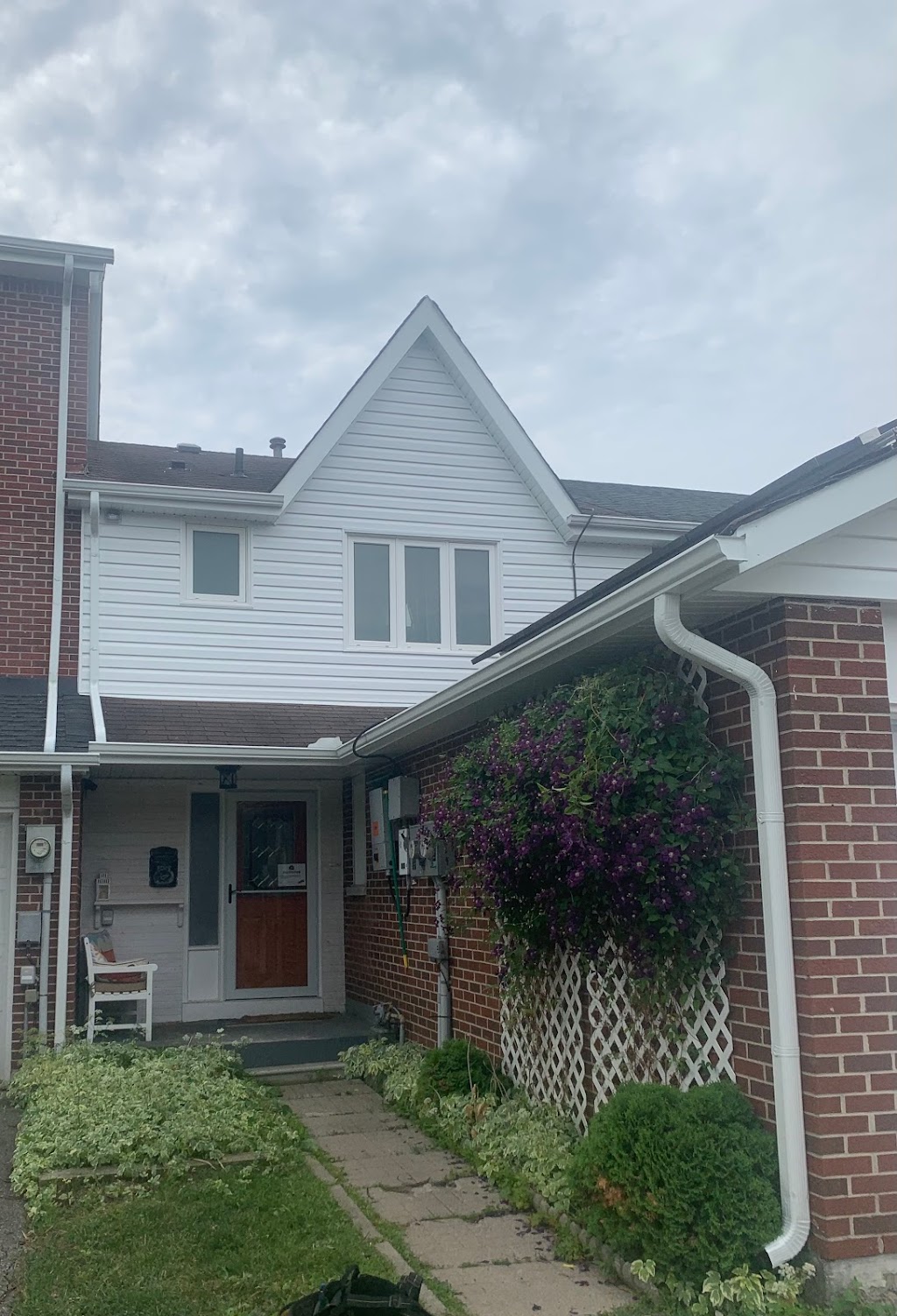 Marlad Roofing & Siding Inc | 30 Hale Rd Unit 14, Brampton, ON L6W 4N9, Canada | Phone: (905) 454-5953