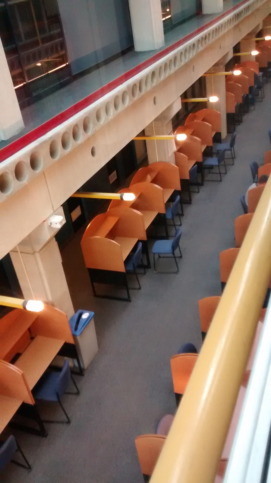 Davis Centre Library | 200 Ring Rd, Waterloo, ON N2L 3G1, Canada | Phone: (519) 888-4567