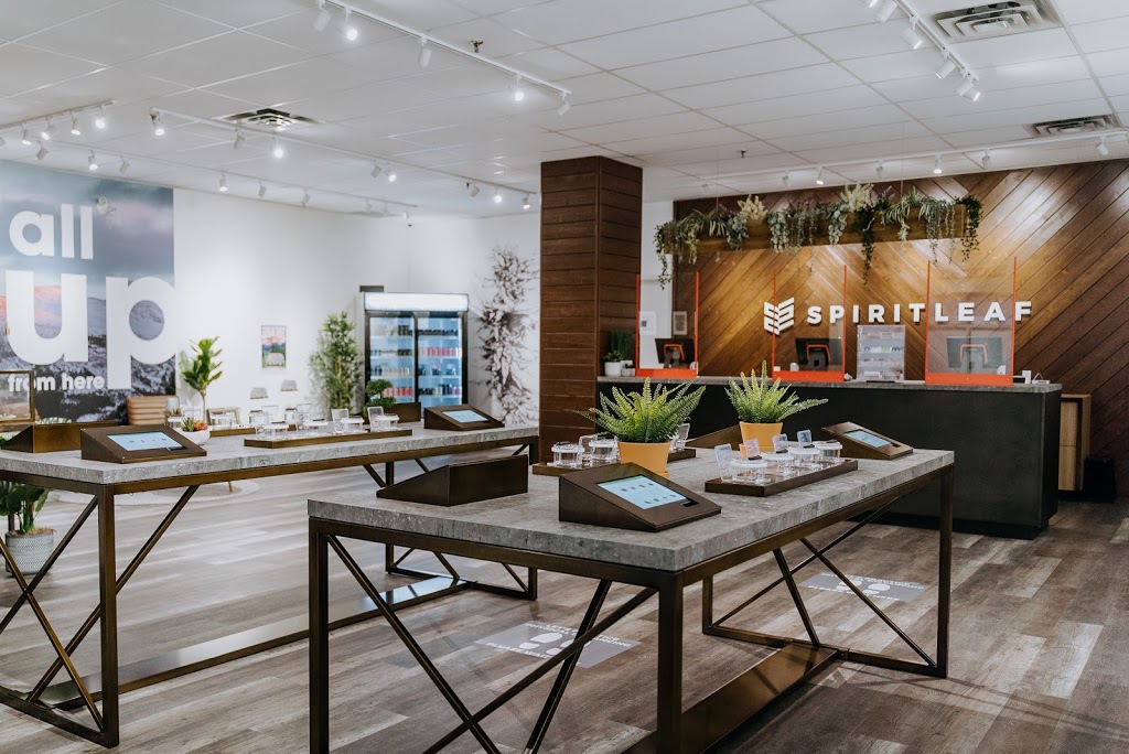 Spiritleaf - Stittsville | 1250 Stittsville Main St C10, Stittsville, ON K2S 1S9, Canada | Phone: (613) 831-4445