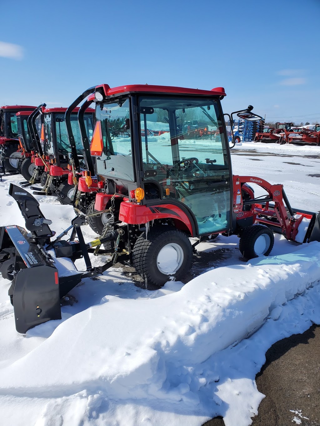 Centre Agricole Neuville (CASE IH) | 991 2e Rang, Neuville, QC G0A 2R0, Canada | Phone: (418) 873-3232