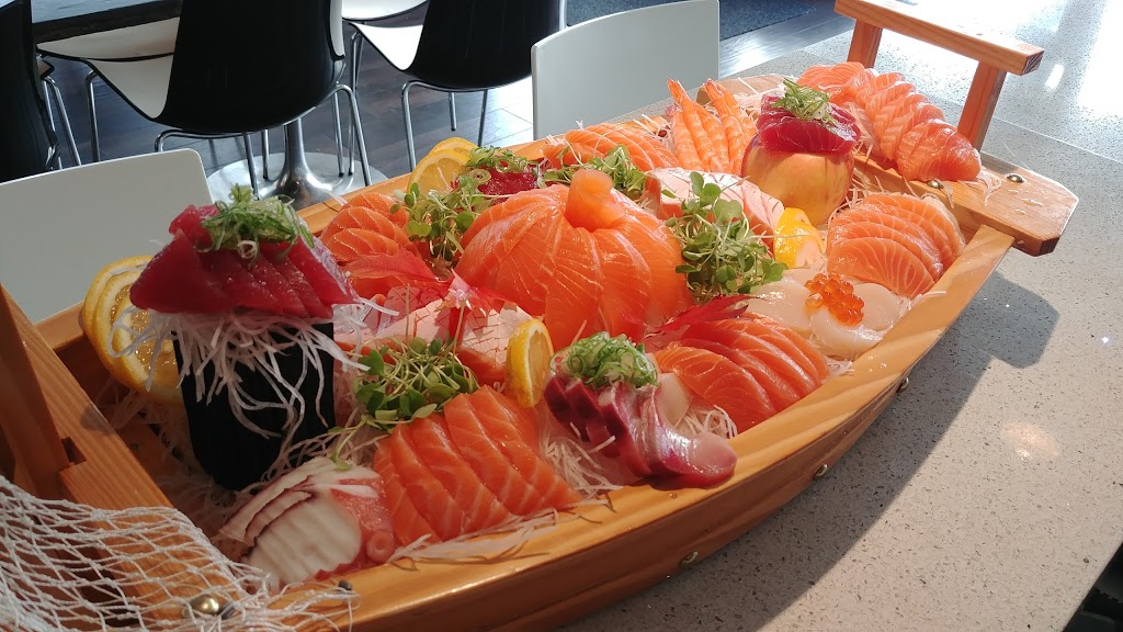 Rollian Sushi | 660 Eglinton Ave E, East York, ON M4G 2K2, Canada | Phone: (416) 489-4303