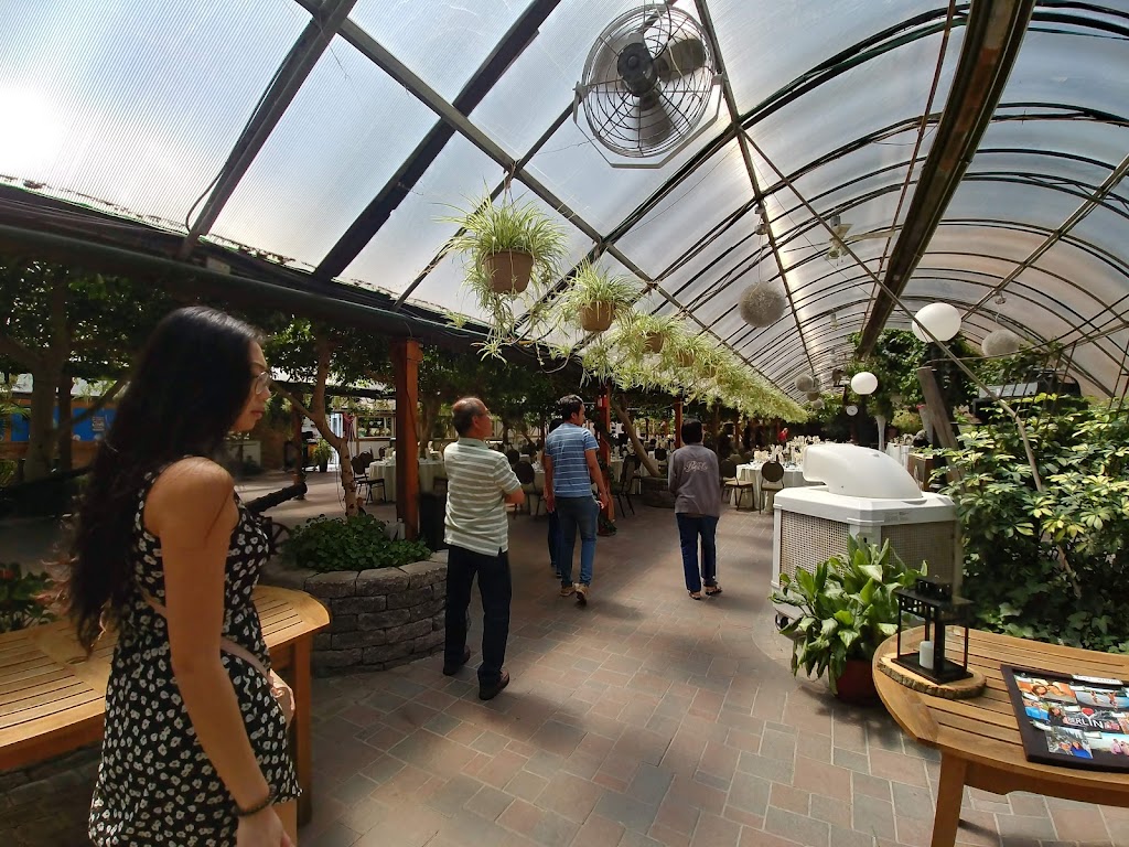 Madisons Greenhouse Event Venue | 160 Bayview Pkwy, Newmarket, ON L3Y 3W3, Canada | Phone: (905) 853-5900