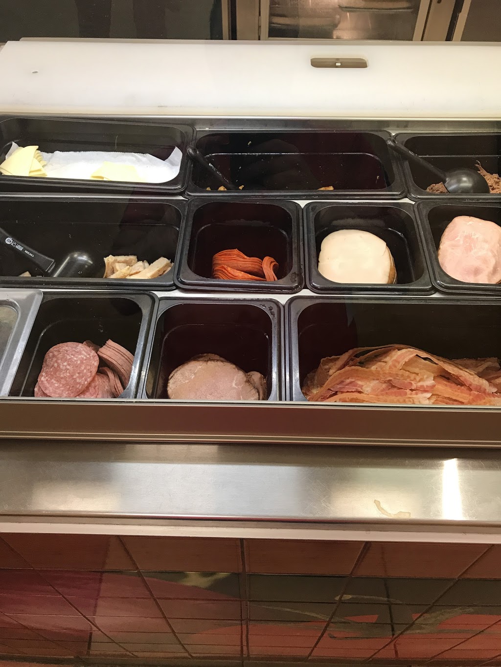 Subway | 10 Disera Dr, Thornhill, ON L4J 0A7, Canada | Phone: (905) 370-1927