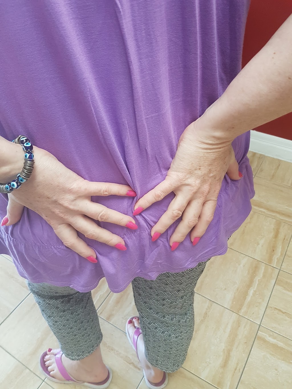The Nail Shop | 359 Carlton St, St. Catharines, ON L2N 1C2, Canada | Phone: (905) 934-7370