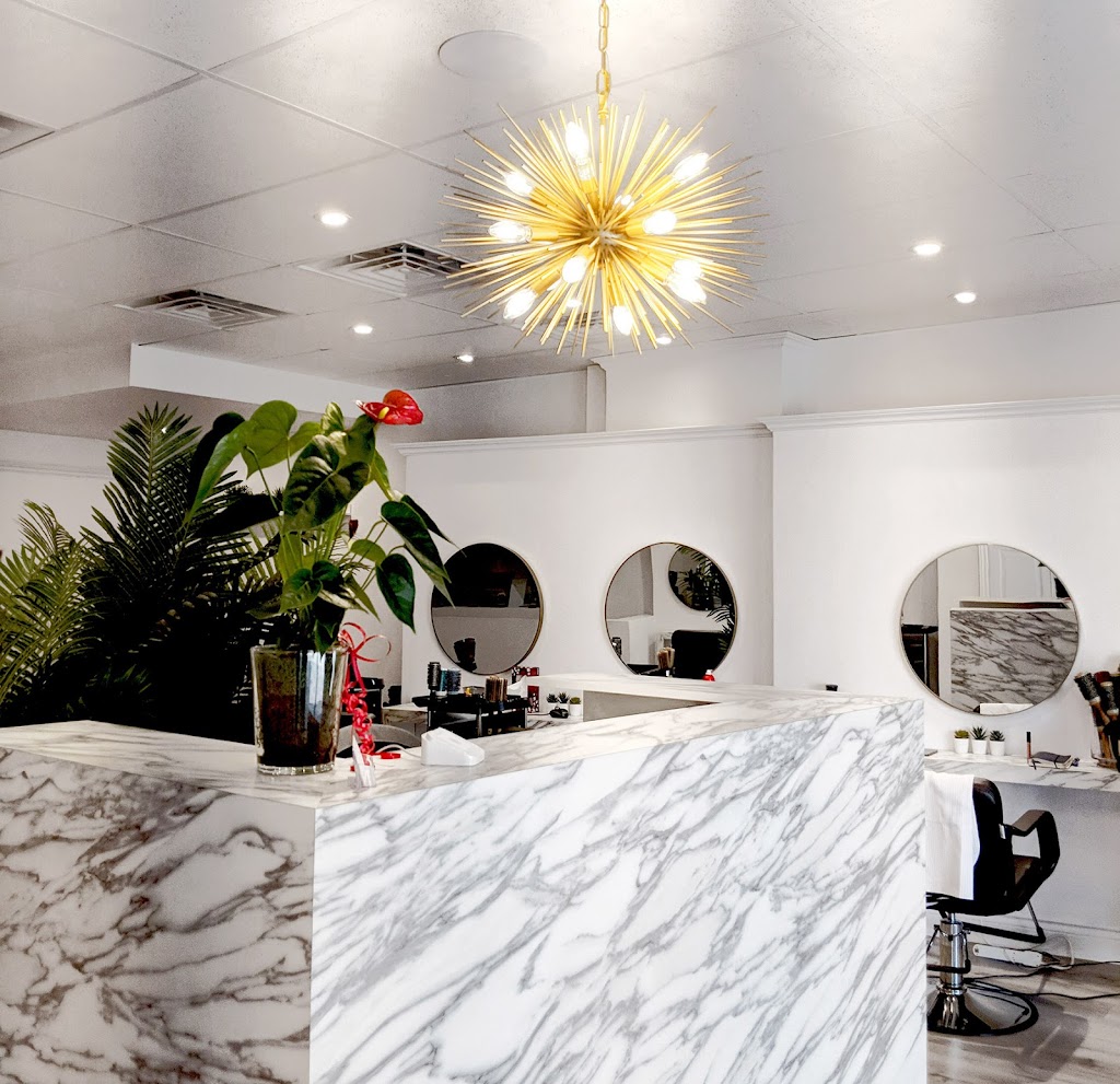 Glow and Bloom Coiffure et Spa Holistique | 2894 Bd Saint-Charles, Kirkland, QC H9H 3B6, Canada | Phone: (514) 693-1010