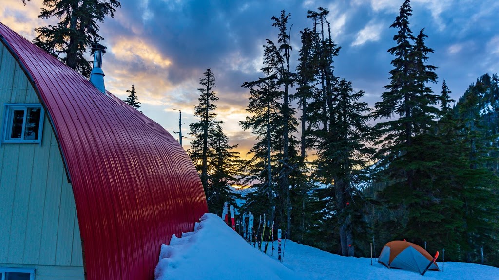 Watersprite Lake hut | Squamish-Lillooet D, BC V0N 1J0, Canada
