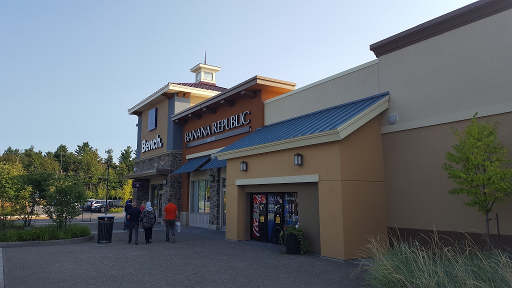 Premium Outlets Montreal | 19001 Chemin Notre Dame Suite 231, Mirabel, QC J7J 0T1, Canada | Phone: (450) 710-1750