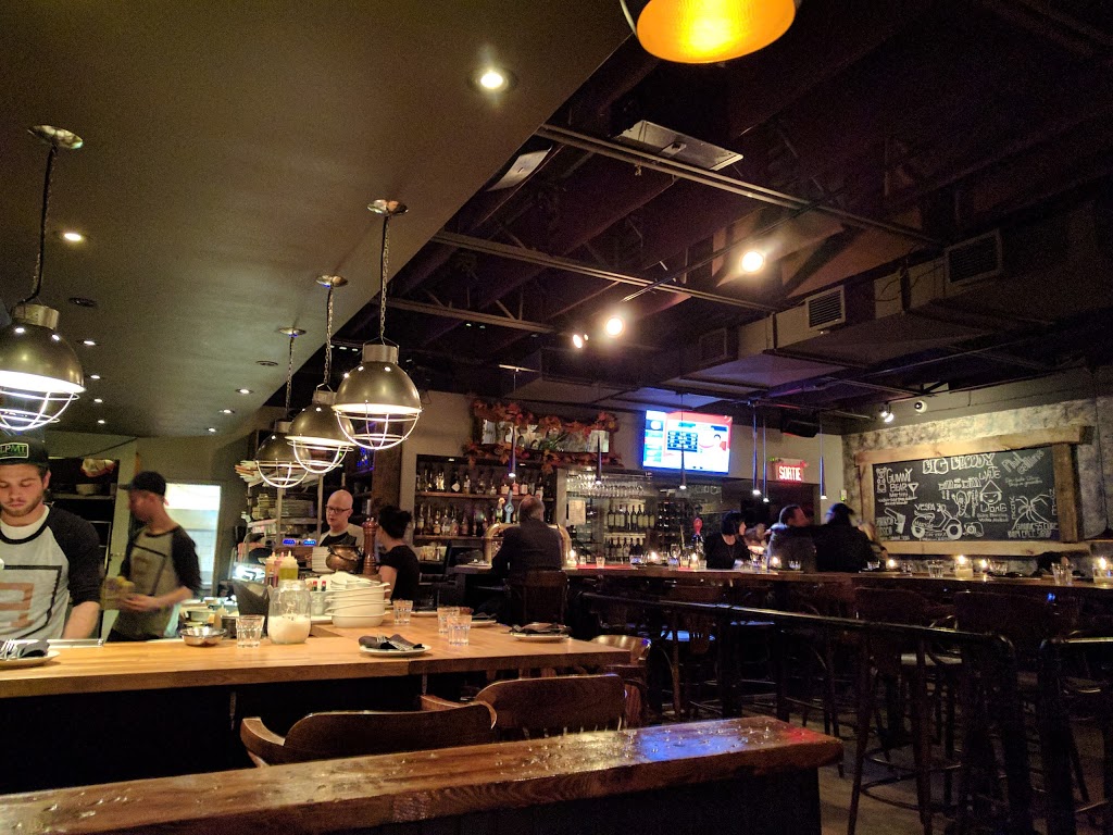 Restaurant LArdoise | 327 Boulevard Curé-Labelle, Sainte-Thérèse, QC J7E 2Y2, Canada | Phone: (450) 430-2988