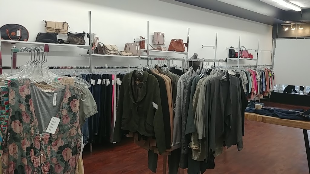 Hello Again | 728 Belmont Ave W, Kitchener, ON N2M 1P2, Canada | Phone: (519) 749-8167