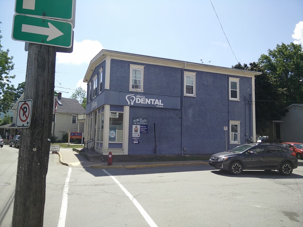 Mahone Bay Dental | 530 Main St, Mahone Bay, NS B0J 2E0, Canada | Phone: (902) 624-8433