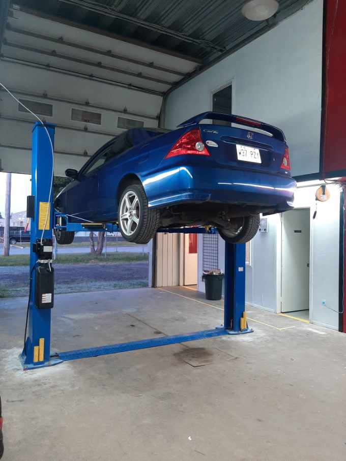 Remorque Access-Auto Inc | 1790 Rue Bresse A, Québec, QC G2G 2P2, Canada | Phone: (581) 745-6096