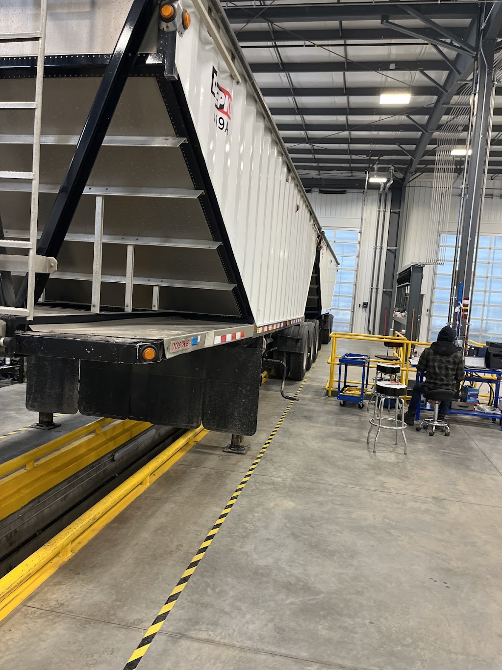 JCT 42 TRUCK LUBE | 9 Long Haul Wy, Red Deer County, AB T0M 1R0, Canada | Phone: (825) 706-5823