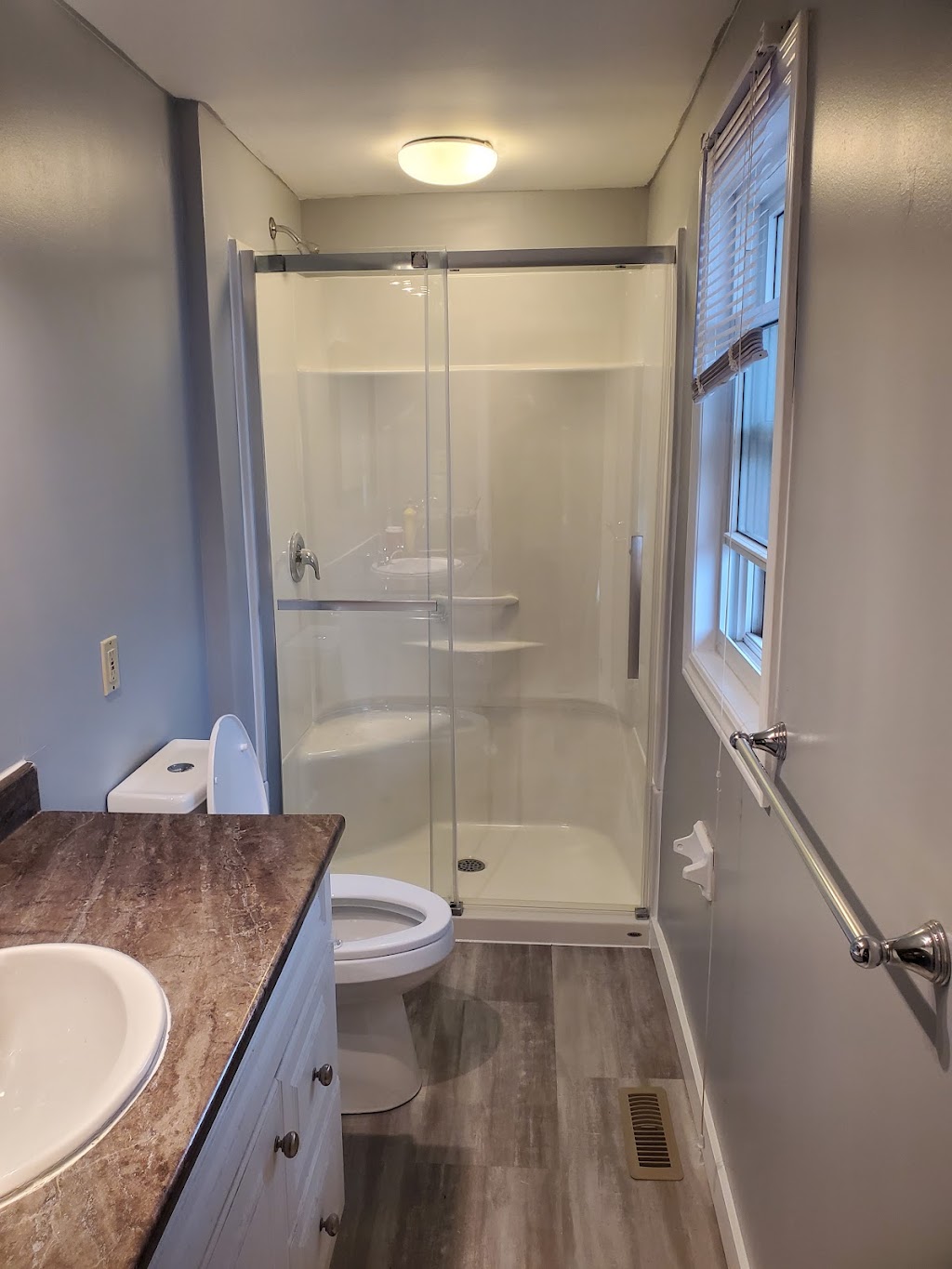 Windy Peaks Contracting and Renovation | 460 Pond Mills Rd Unit 9, London, ON N5Z 4J9, Canada | Phone: (519) 694-7421