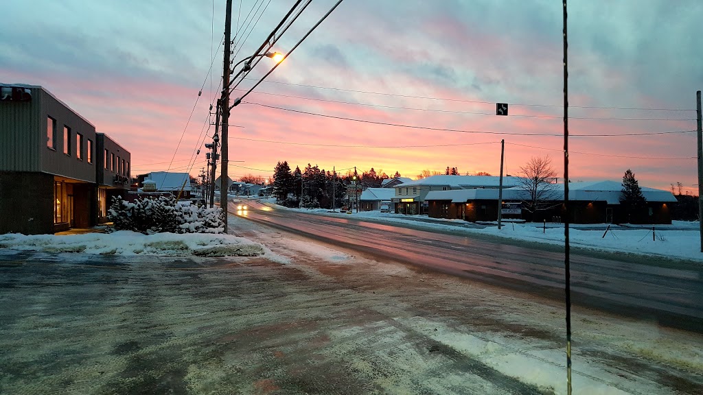 Irving Oil | 1207 Cole Harbour Rd, Dartmouth, NS B2V 1M9, Canada | Phone: (902) 494-5254