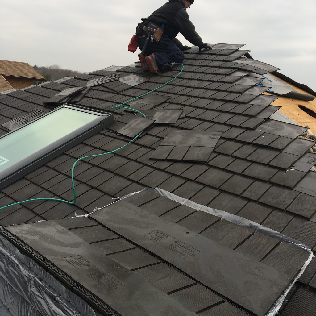 Aboutowne Roofing | 253 Margaret Dr, Oakville, ON L6K 2W3, Canada | Phone: (905) 330-8585