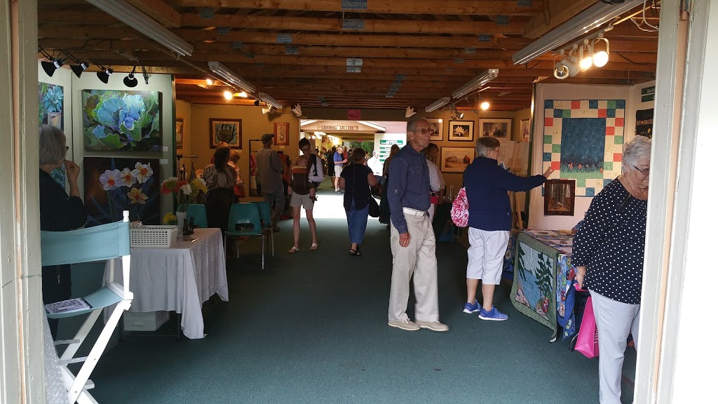 Buckhorn Community Centre | 1782 Lakehurst Rd, Buckhorn, ON K0L 1J0, Canada | Phone: (705) 657-8833