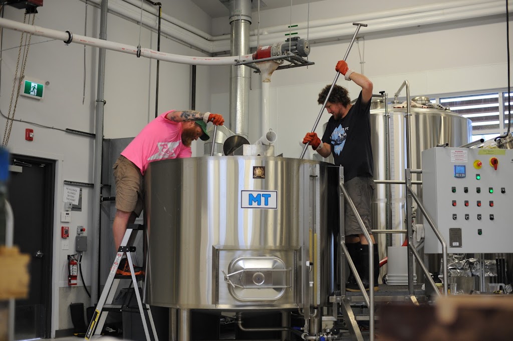 Riot Brewing Co. | 101A, 3055 Oak St, Chemainus, BC V0R 1K1, Canada | Phone: (250) 324-7468