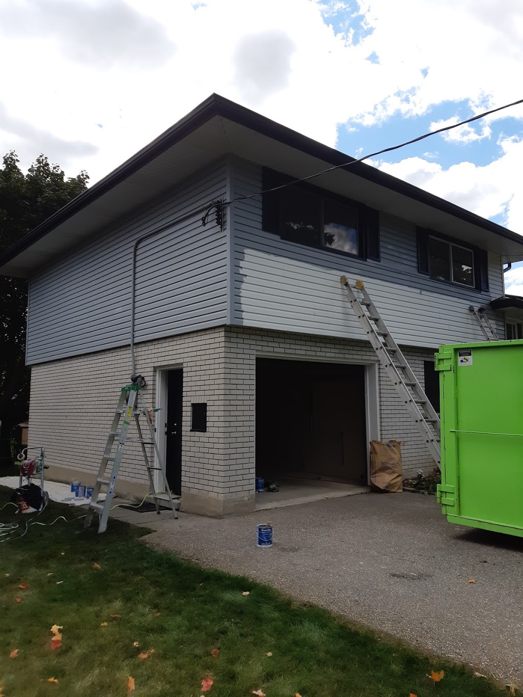 Rainbow of Colours Painting & Decorating | 579 Forest Hill Dr, Kitchener, ON N2M 4H8, Canada | Phone: (519) 580-3738