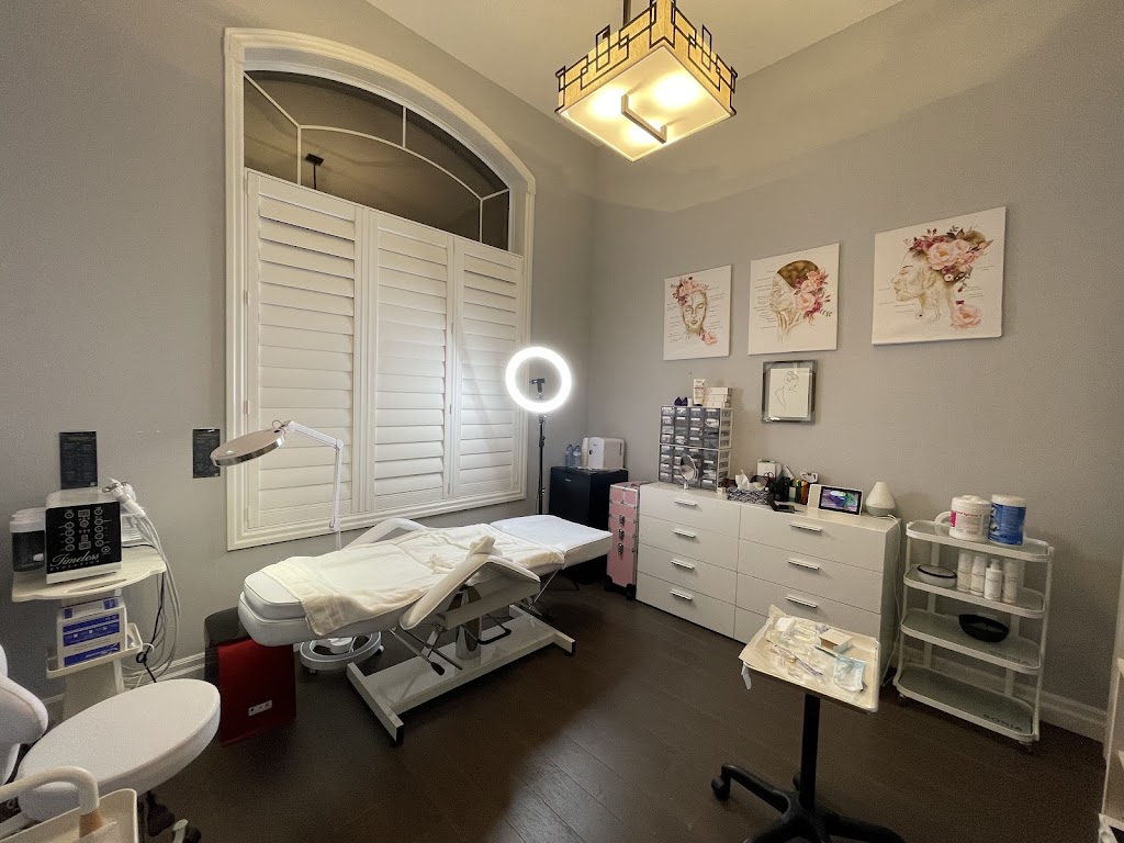 Glow Me Now Aesthetic Lounge & Medi Spa | 1199 Alberni Rd, Woodstock, ON N4T 0H9, Canada | Phone: (647) 767-3349