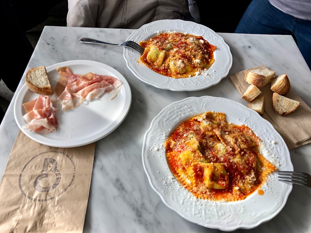 Famiglia Baldassarre | 122 Geary Ave, Toronto, ON M6H 4H1, Canada | Phone: (647) 293-5395