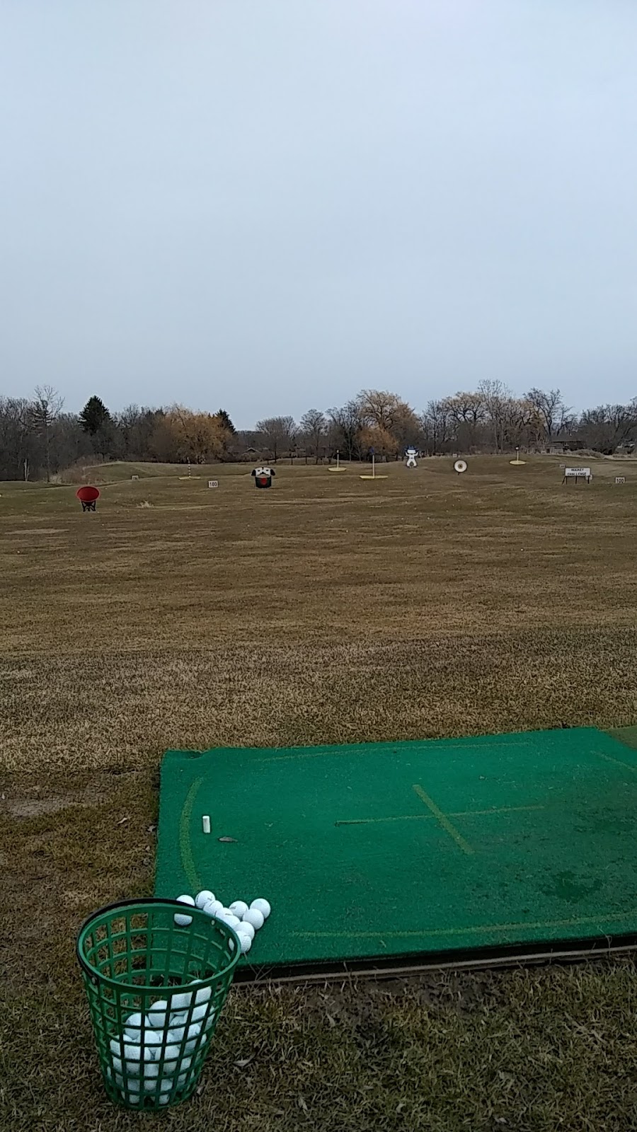 Sunset Ridge Golf Centre | 3570 Garrison Rd, Ridgeway, ON L0S 1N0, Canada | Phone: (905) 894-4774