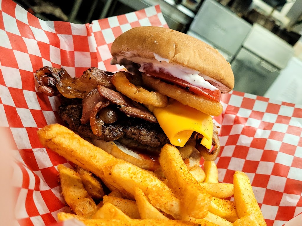 Texas Burger | 102A William St S, Lindsay, ON K9V 3B1, Canada | Phone: (705) 878-3853