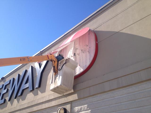 Westcan Sign & Lighting Service | 2496 232 St, Langley City, BC V2Z 3B5, Canada | Phone: (778) 278-2444