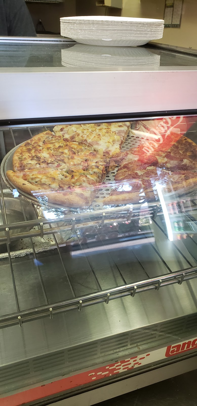 Pizazz Pizza Victoria | 4144 Wilkinson Rd, Victoria, BC V8Z 5A7, Canada | Phone: (250) 479-2021