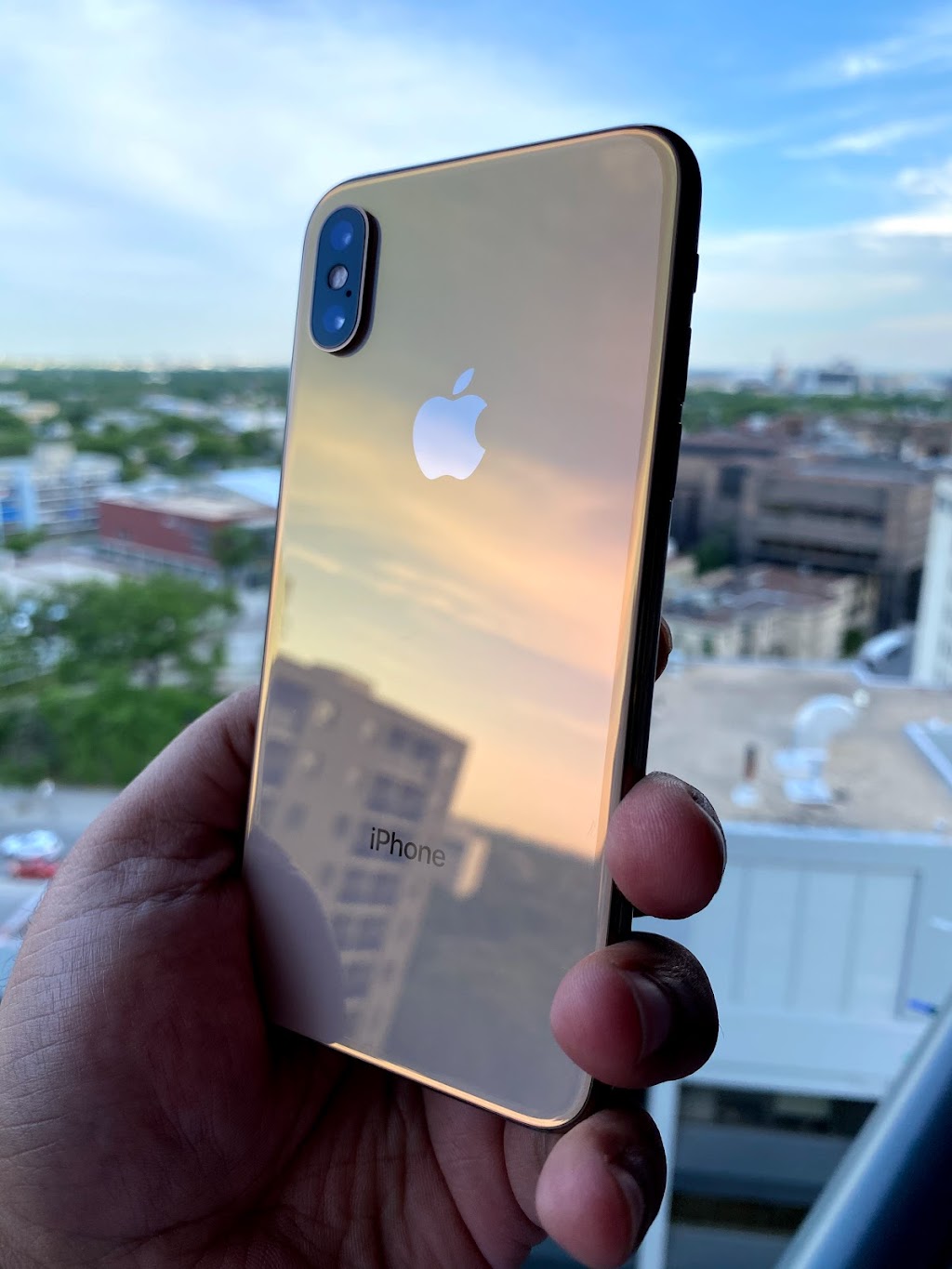need-a-phone inc. | 15 Rochester Ave, Winnipeg, MB R3T 3V6, Canada | Phone: (204) 590-6455