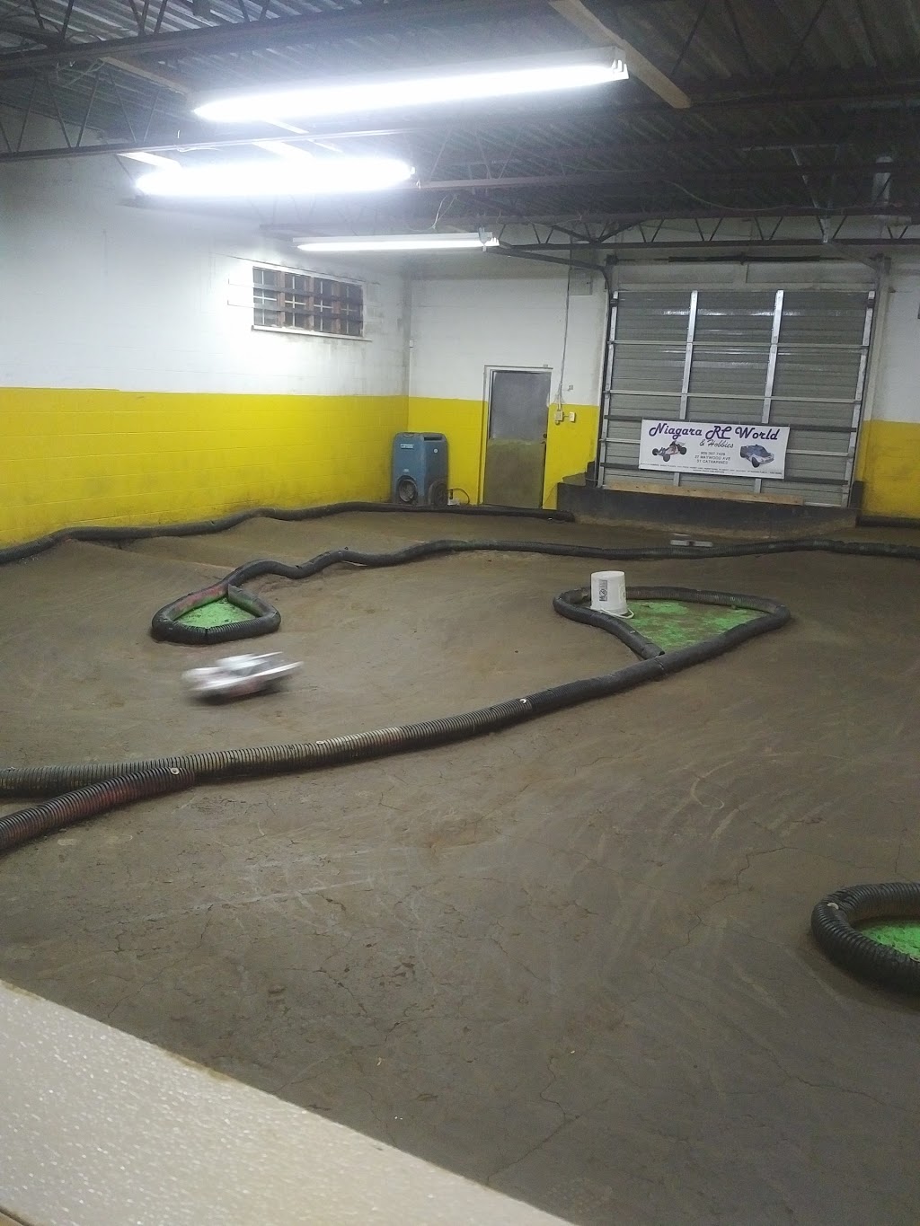 Niagara RC World & Hobbies | 27 Maywood Ave, St. Catharines, ON L2R 1C5, Canada | Phone: (905) 329-4947