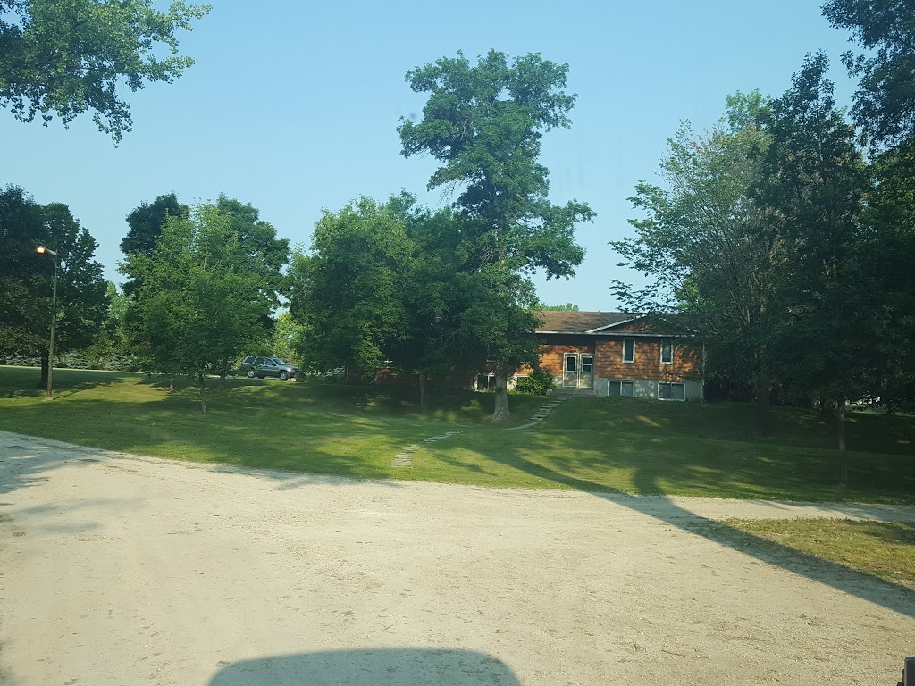 Camp Assiniboia | 2220 Lido Plage Rd, Cartier, MB R4K 1A3, Canada | Phone: (204) 864-2159