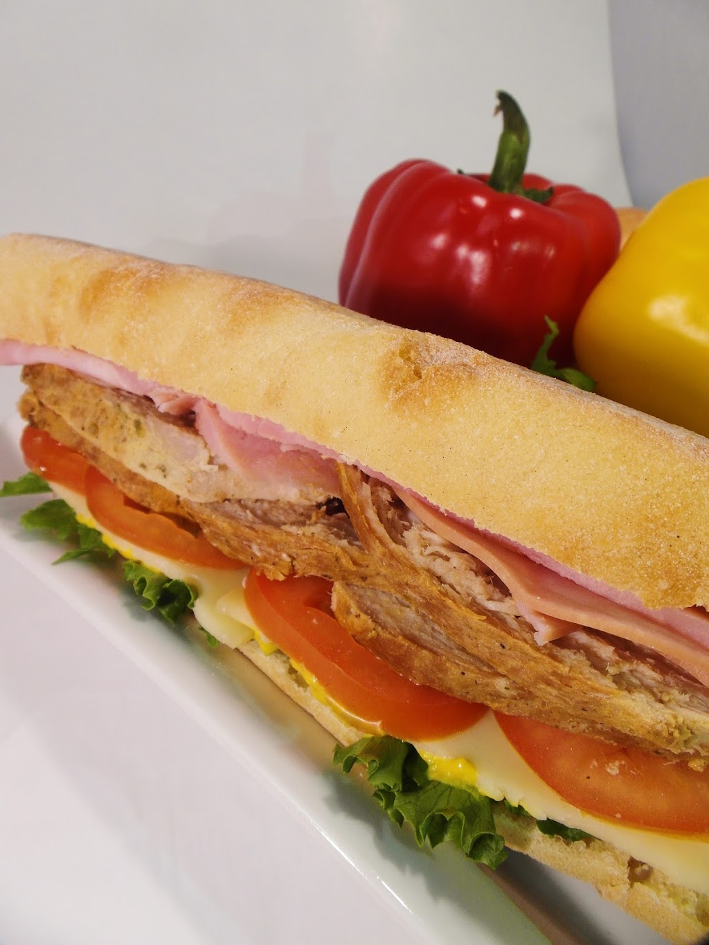 Sopas Kitchen | 140 McGovern Dr, Cambridge, ON N3H 4R7, Canada | Phone: (519) 729-6604
