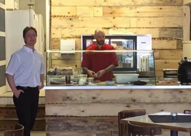Kimberleys Cafe | 28 Queen St W, Elmvale, ON L0L 1P0, Canada | Phone: (705) 515-2000