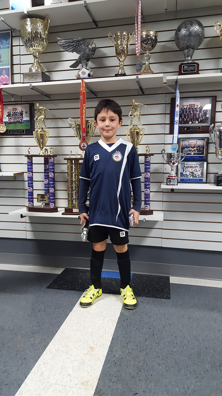 Dixie Soccer Club | 1200 Kamato Rd, Mississauga, ON L4W 1Y1, Canada | Phone: (905) 896-1579